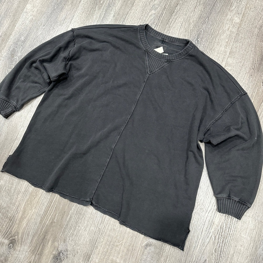 Aerie Oversized Distressed Crewneck Sweatshirt Charcoal Grey‎ V-Stitch Size L
